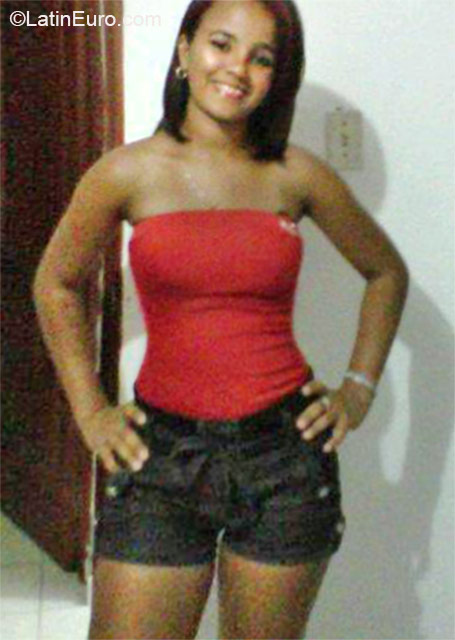 Date this passionate Dominican Republic girl Yokasta from Santiago DO21382