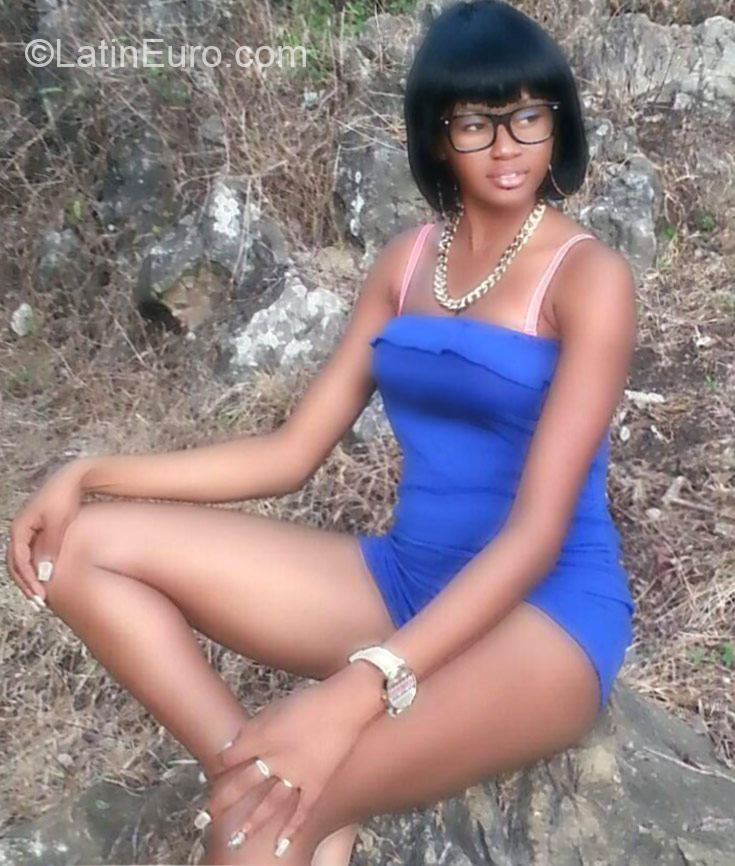 Date this hot Jamaica girl Jeviane from Montego bay JM2026
