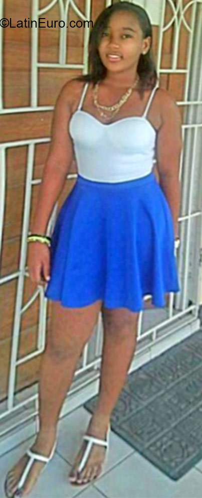 Date this funny Colombia girl Ashley from Medellin CO17477