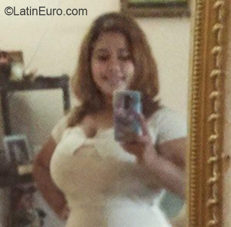 Date this hard body Panama girl Yasie from Panama City PA629