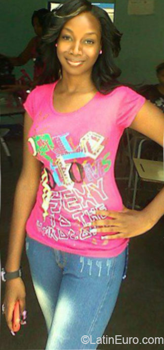 Date this gorgeous Jamaica girl Christine from Kingston JM2090