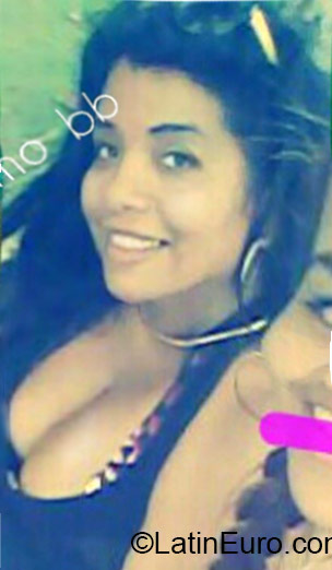 Date this hot Panama girl Omairia from Panama City PA633