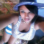 attractive Dominican Republic girl Yasneski from La Vega DO22994