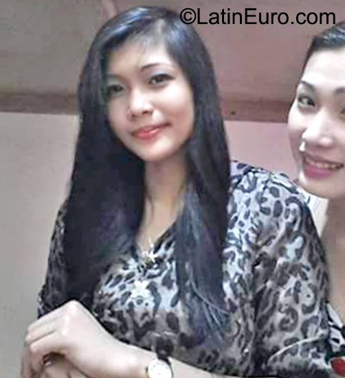 Date this hot Philippines girl Jessie from Baguio PH824