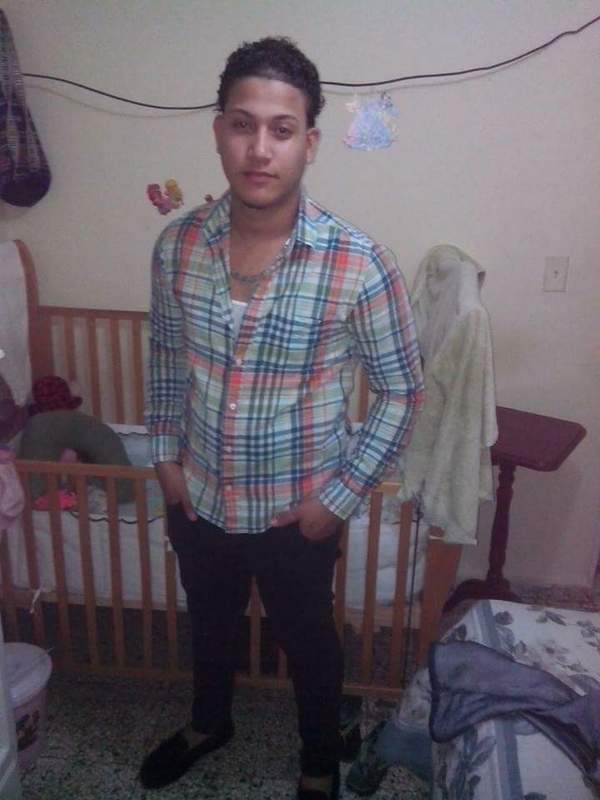 Date this young Dominican Republic man Ariel from Santiago DO23500