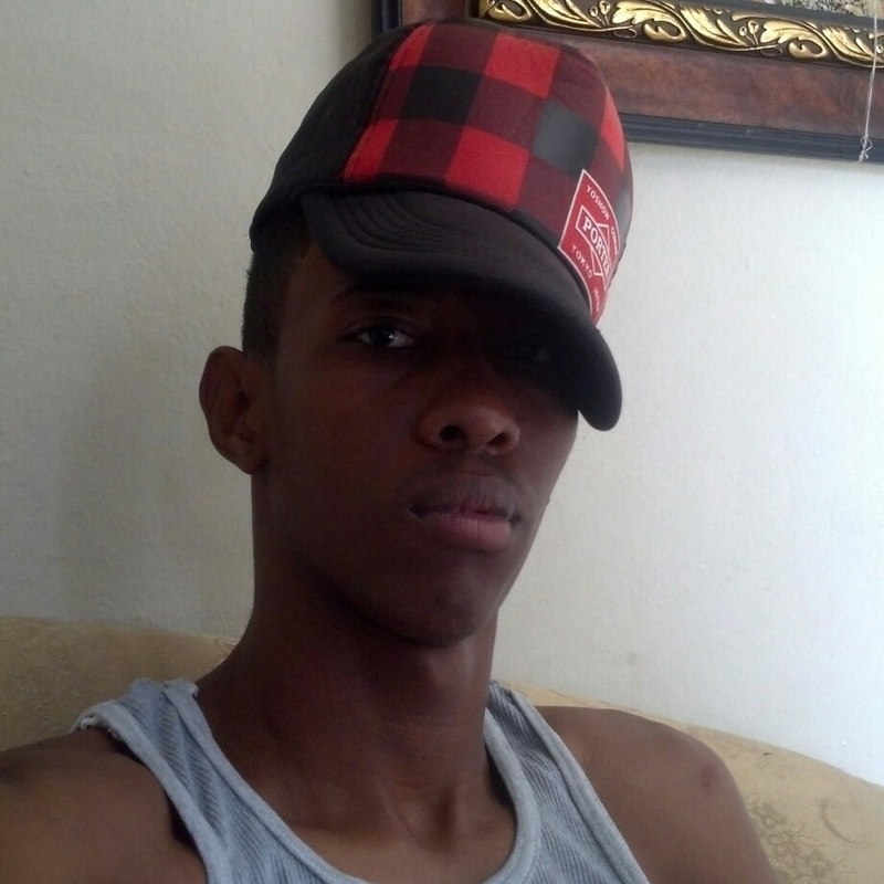 Date this gorgeous Dominican Republic man Melvin from Santo Domingo DO23725