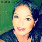 voluptuous Colombia girl Isha from Barrancas CO18241