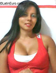 fun Colombia girl Eliana from Cali CO18268