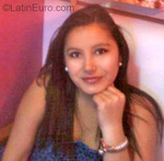 beautiful Colombia girl Carito from Bogota CO18361