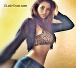 good-looking Colombia girl Diana from Bogota CO18394