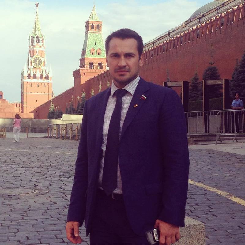 Date this fun Russia man Dmitry from Moscow RU57