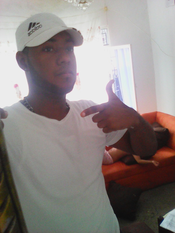 Date this fun Colombia man Kevin from Buenaventura CO18882