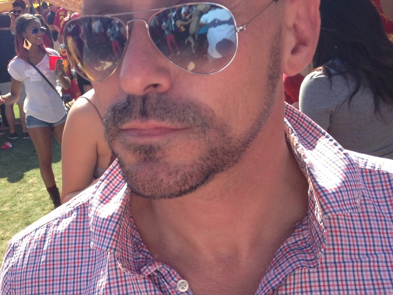 Date this happy United States man Bradley from Los Angeles US17322