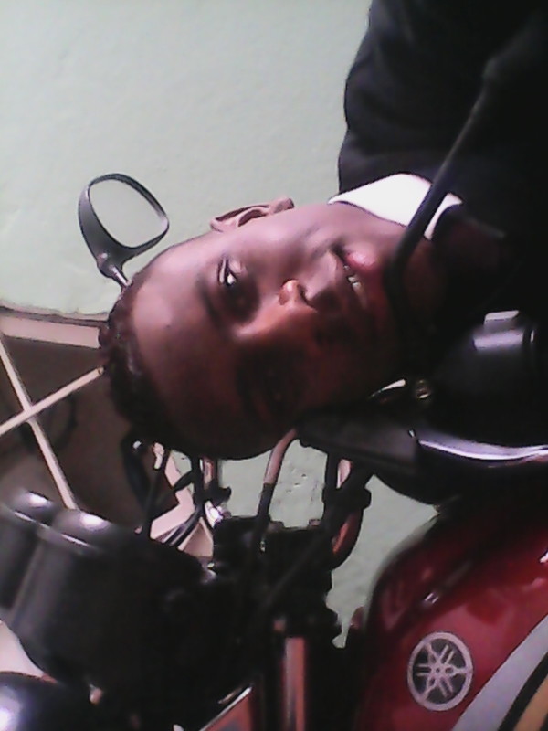 Date this lovely Colombia man Lex from Bogot&aacute; CO19407