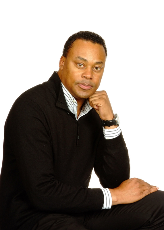 Date this tall United States man Rathaniel from Oakland US17582