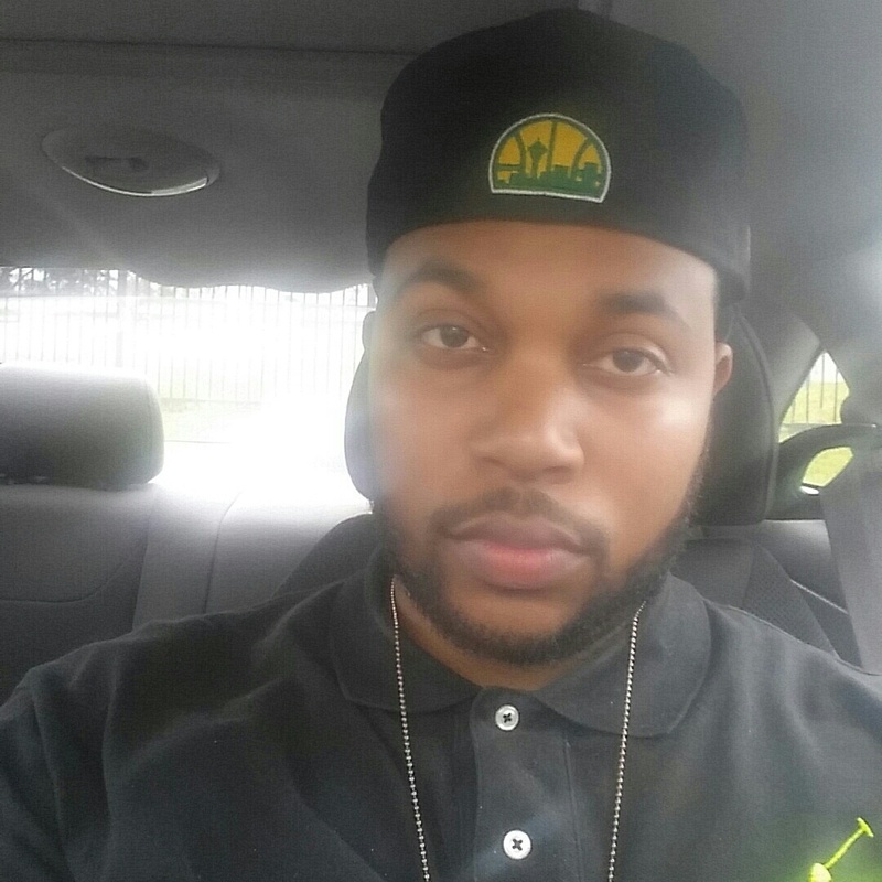 Date this voluptuous United States man The from Forestville US17622