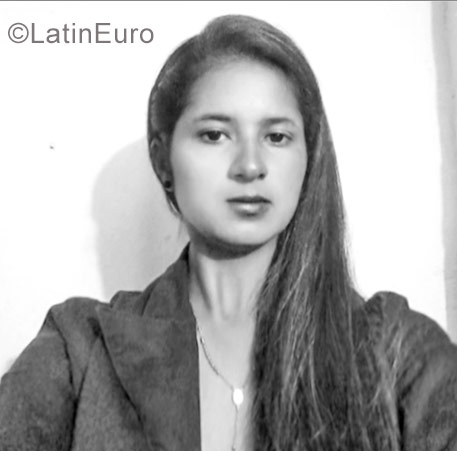 Date this fun Colombia girl Andrea from Bogota CO19737