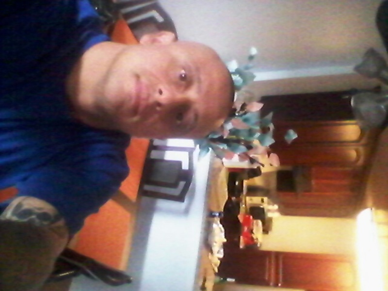 Date this pretty United States man Enrique from Los Angeles US17793