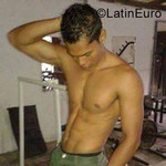 tall Colombia man Adi viloria from Bogota CO21009