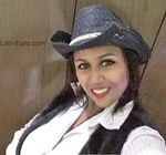 pretty Brazil girl Deliane from Sao Paulo BR10124