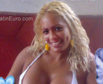 hard body Venezuela girl Carmen from Tumero VE954