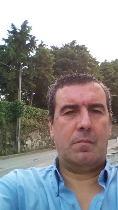 Date this voluptuous Portugal man Macsoares from Porto PT83