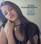 tall Colombia girl Zara from Cali CO22872