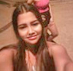 happy Venezuela girl Yoli from Valencia VE1235