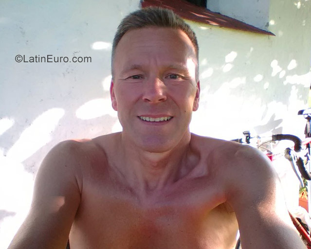 Date this foxy Germany man Robert from München DE458