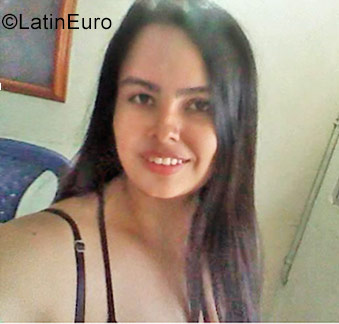 Date this happy Colombia girl Cristina from Bogota CO23714
