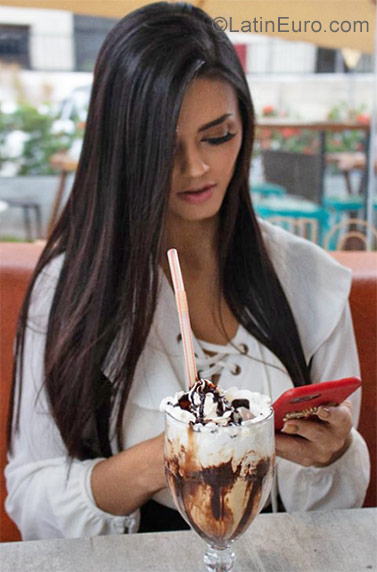 Date this athletic Brazil girl Andra from Joao Pessoa BR10541