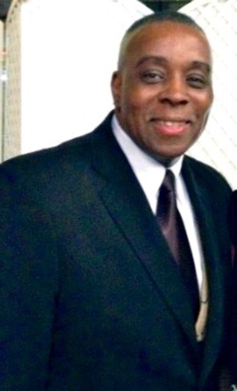 Date this georgeous United States man Lawrence from Medellin US19317