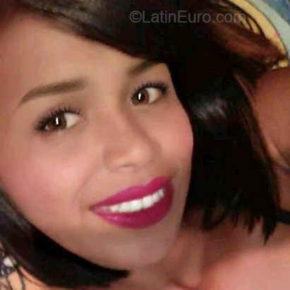 Date this tall Venezuela girl Yorel from Caracas VE1623