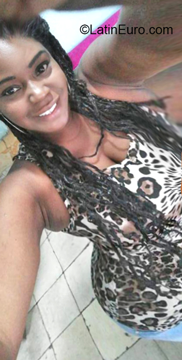 Date this passionate Colombia girl Katy34 from Cali CO23904