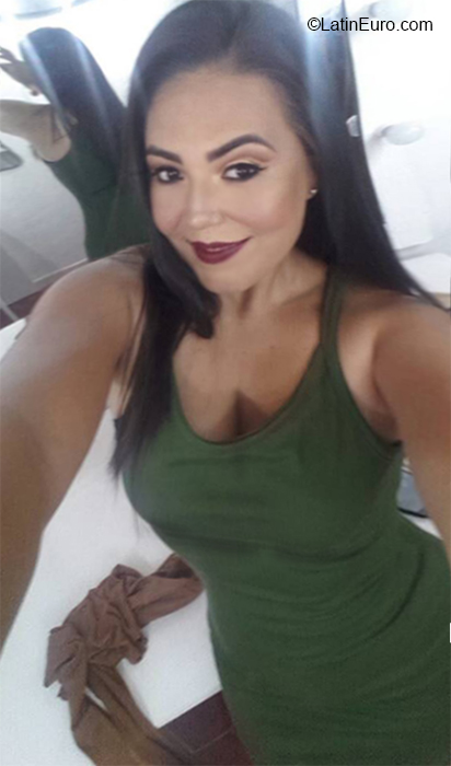 Date this tall Venezuela girl Ross from Barinas VE1638