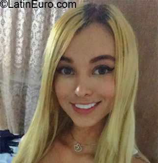 Date this stunning Colombia girl Tatiana from Medellin CO23920
