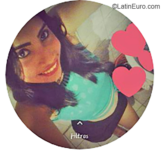 Date this delightful Venezuela girl Chica bonita from Caracas VE1667