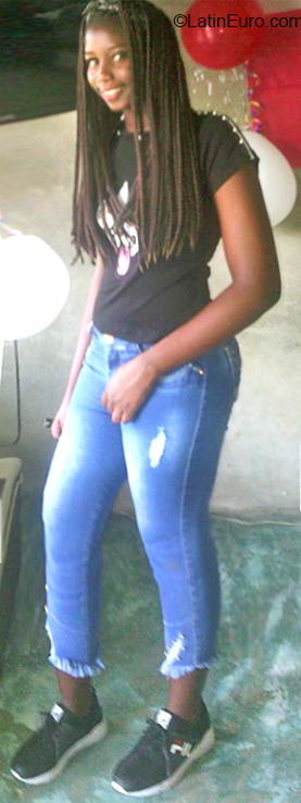 Date this attractive Colombia girl Miyarley from Puerto Tejada CO24013