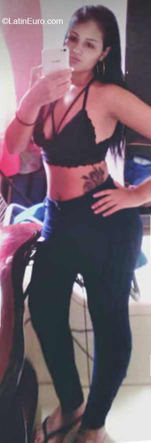 Date this happy Brazil girl Tayslla from Ribeira Preto BR10588