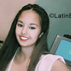 Date this charming Argentina girl Evelyn from Buenos Aires AR140