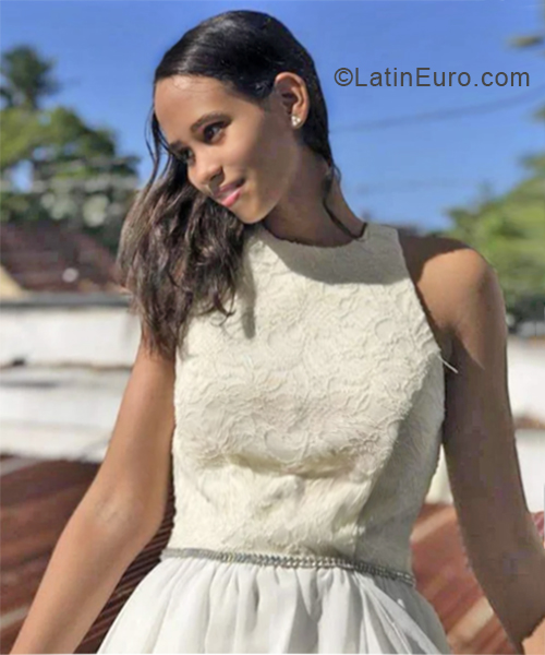 Date this delightful Colombia girl Rosa from Medellin CO24171