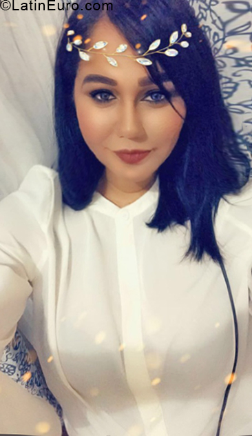 Date this cute Dominican Republic girl Paola from Santo Domingo DO33008