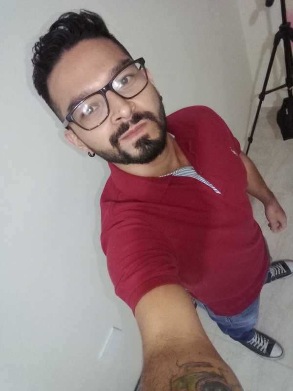 Date this athletic Colombia man Juan from Armenia CO24251