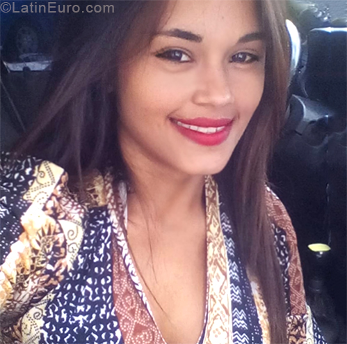 Date this good-looking Venezuela girl Orlina from Merida VE1873