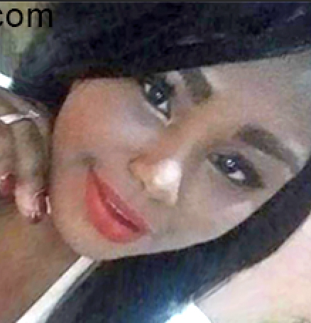 Date this happy Dominican Republic girl Cristal from Santiago DO33257