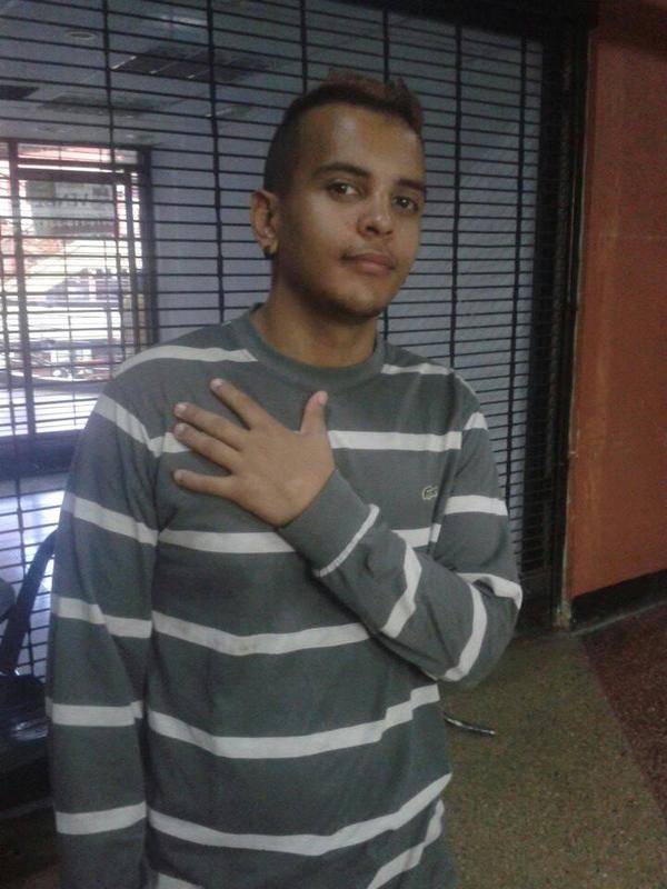 Date this exotic Venezuela man Jhonny from Carcas VE1976