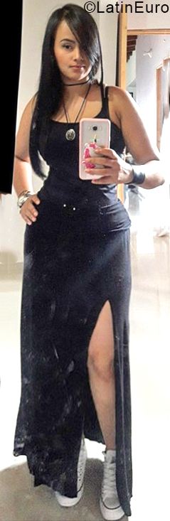 Date this sensual Colombia girl Ana maria from Medellin CO24577