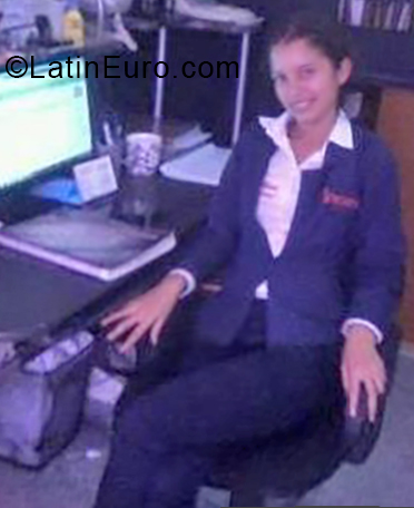 Date this gorgeous Venezuela girl Sasha from El Tigre VE1984