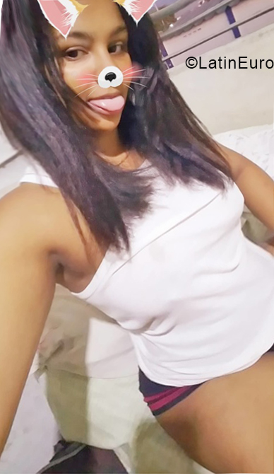 Date this gorgeous Dominican Republic girl Maria from Santiago DO33537