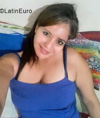 Date this lovely Colombia girl ADRIANA from Medellin CO24736